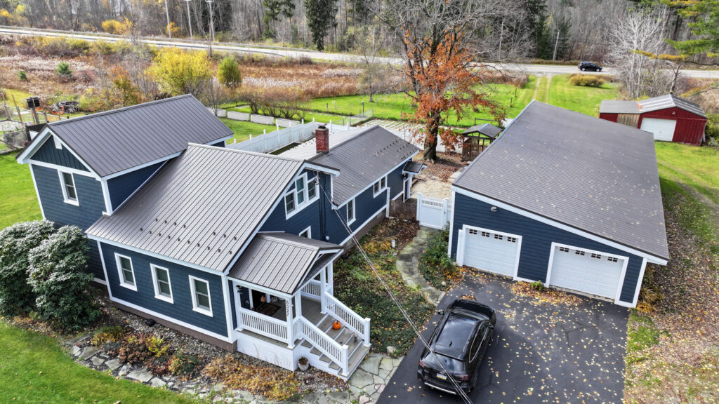 Residential-charcoal-gray-metal-roof-installation-WNY